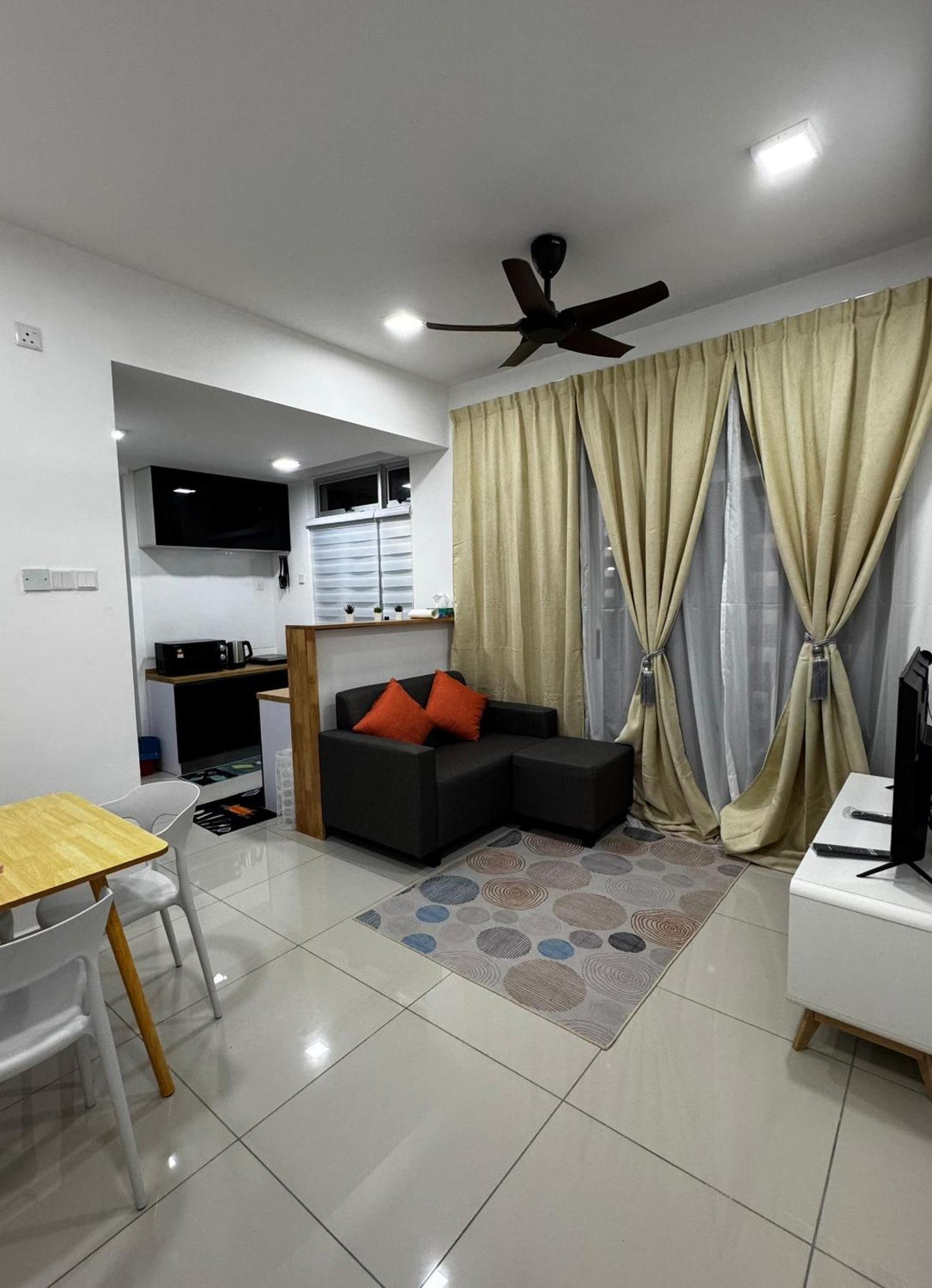 Amani Staycation Bandar Seri Alam#Studio Room ماسايْ المظهر الخارجي الصورة